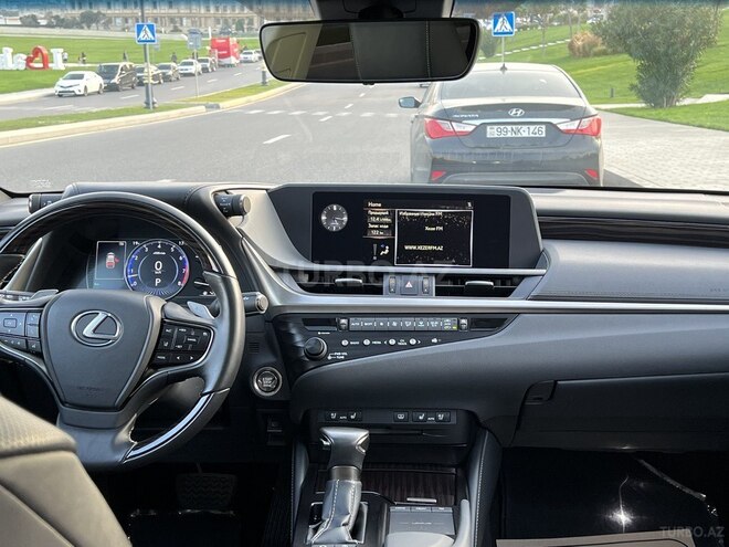 Lexus ES 250 2020, 10,050 km - 2.5 л - Bakı