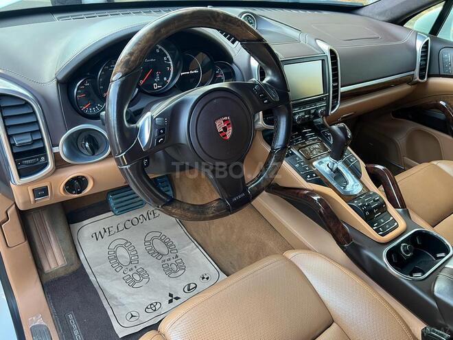 Porsche Cayenne Turbo S 2013, 125,000 km - 4.8 л - Sumqayıt