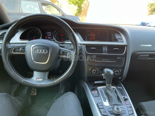 Audi A5 2009, 155,000 km - 2.0 л - Bakı