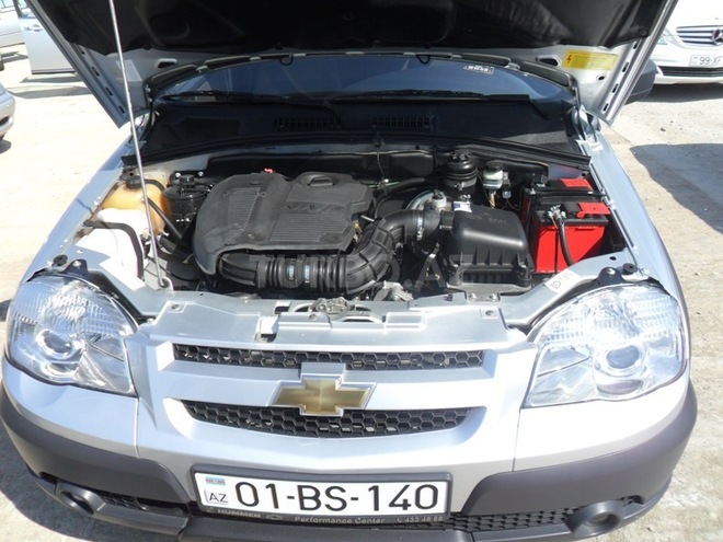 Chevrolet Niva 2013, 20,000 km - 1.7 л - Bakı