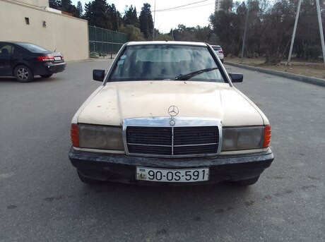 Mercedes 190 1988