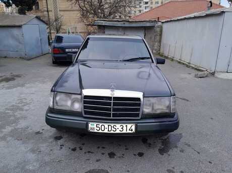 Mercedes E 230 1985