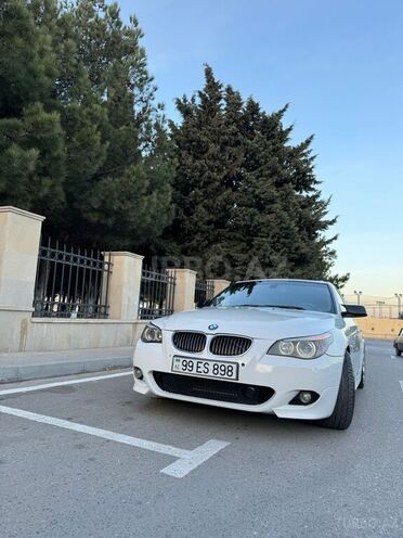 BMW 530 2005, 215,000 km - 3.0 л - Bakı