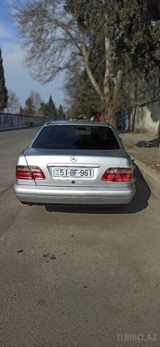 Mercedes E 200 1998, 234,800 km - 2.0 л - Bakı