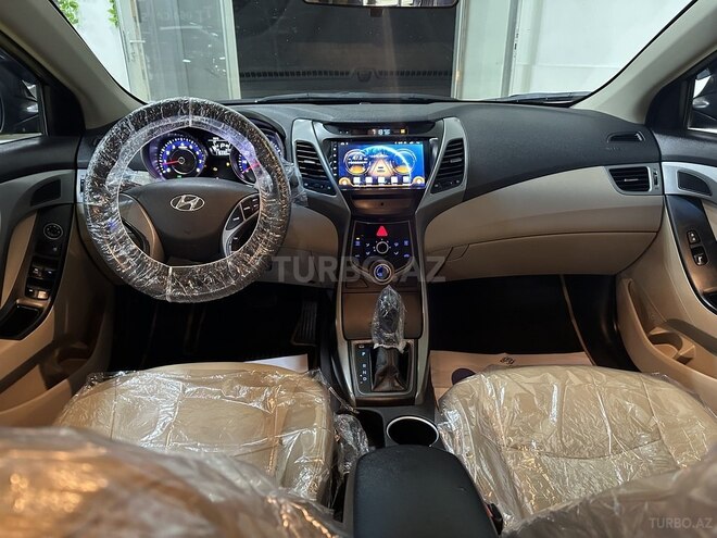 Hyundai Elantra 2015, 116,837 km - 1.8 л - Sumqayıt