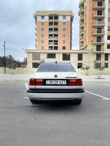 Volkswagen Vento 1995, 147,121 km - 1.8 л - Sumqayıt