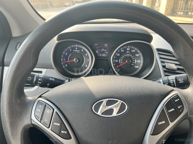 Hyundai Elantra 2015, 191,512 km - 1.8 л - Bakı