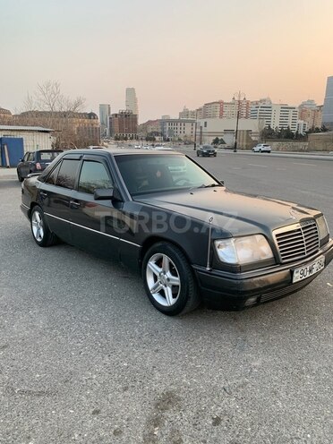 Mercedes E 200 1991, 568,392 km - 2.0 л - Bakı