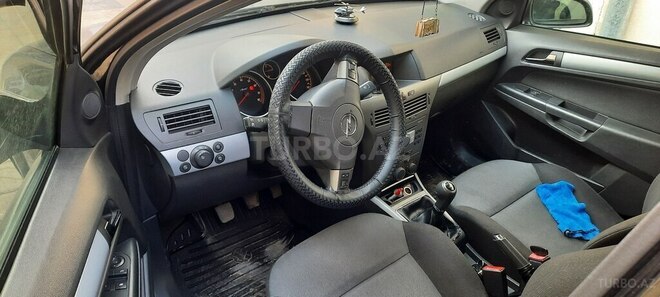 Opel Astra 2005, 205,061 km - 1.4 л - Gəncə