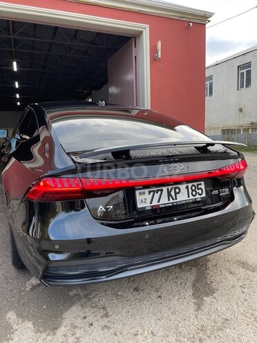 Audi A7 2022, 28,500 km - 2.0 л - Bakı