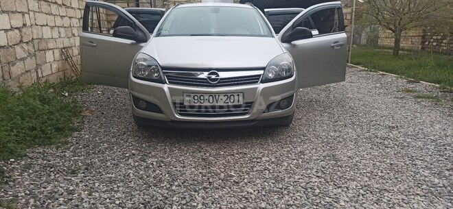 Opel Astra 2010, 179,669 km - 1.7 л - Sumqayıt