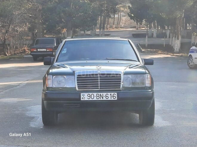 Mercedes E 200 1991, 246,000 km - 2.0 л - Sumqayıt