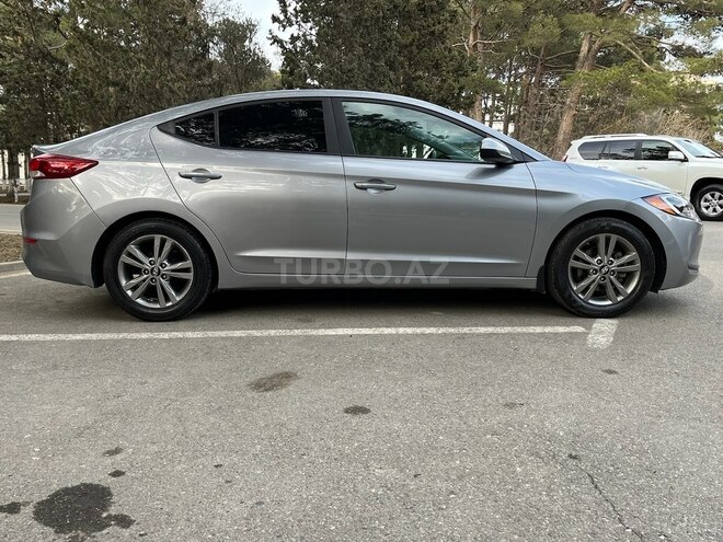 Hyundai Elantra 2016, 117,939 km - 2.0 л - Bakı