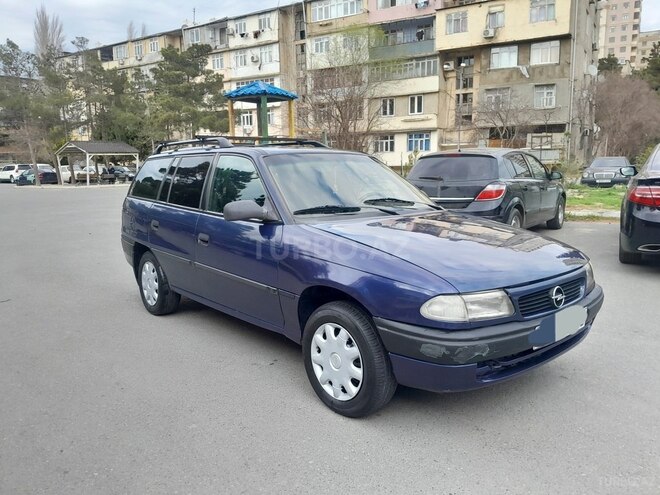 Opel Astra 1996, 210,000 km - 1.6 л - Bakı