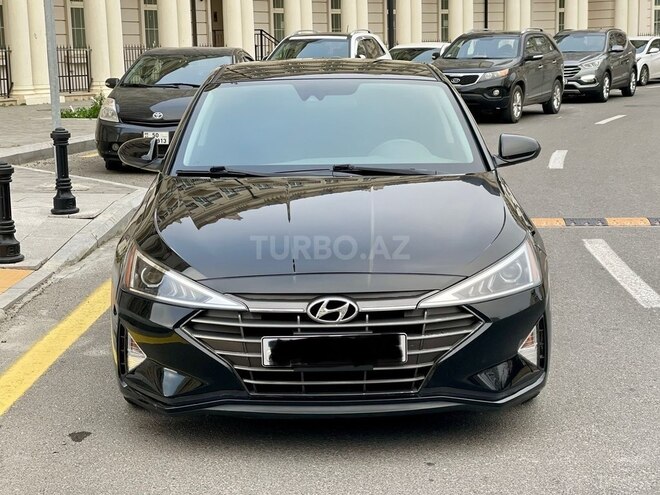 Hyundai Elantra 2018, 77,000 km - 2.0 л - Bakı