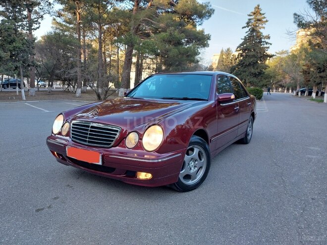 Mercedes E 200 2000, 215,698 km - 2.0 л - Bakı