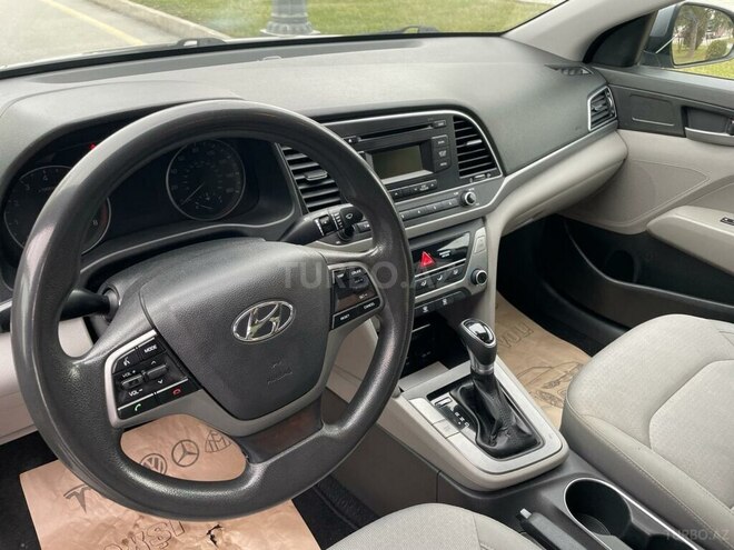 Hyundai Elantra 2016, 215,652 km - 2.0 л - Bakı