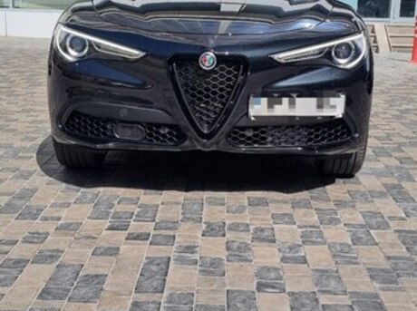 Alfa Romeo  2022