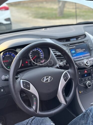 Hyundai Elantra 2014, 65,300 km - 1.6 л - Bakı