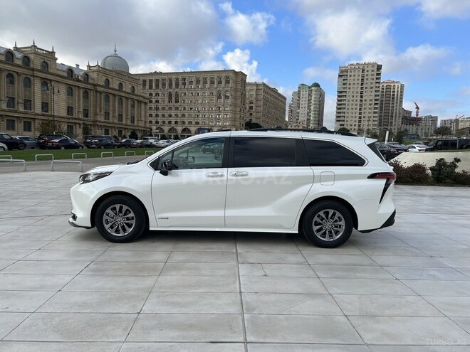 Toyota Sienna 2021, 55,000 km - 2.5 л - Bakı