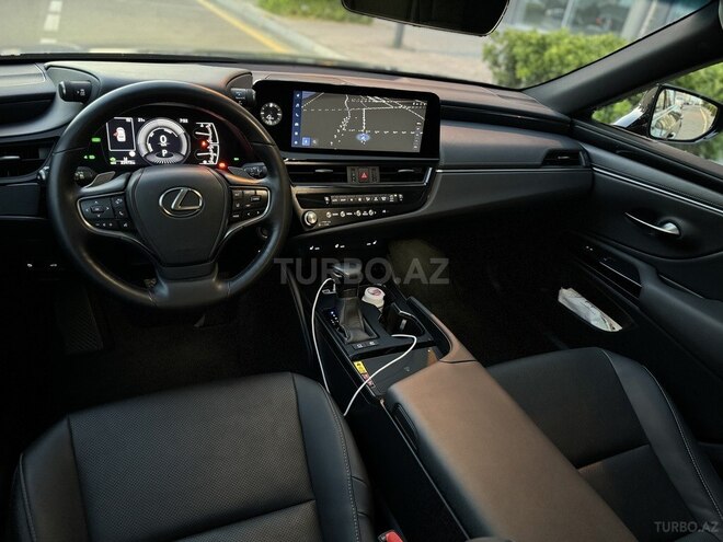 Lexus ES 300h 2022, 19,000 km - 2.5 л - Bakı