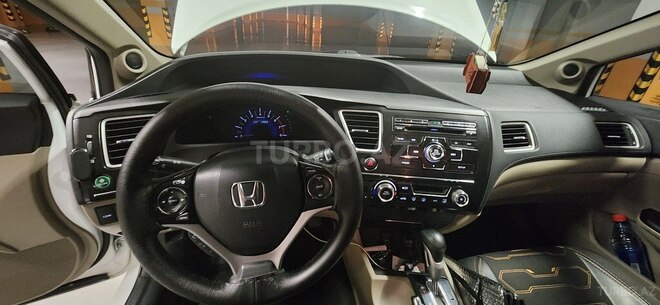 Honda Civic 2013, 268,000 km - 1.5 л - Bakı