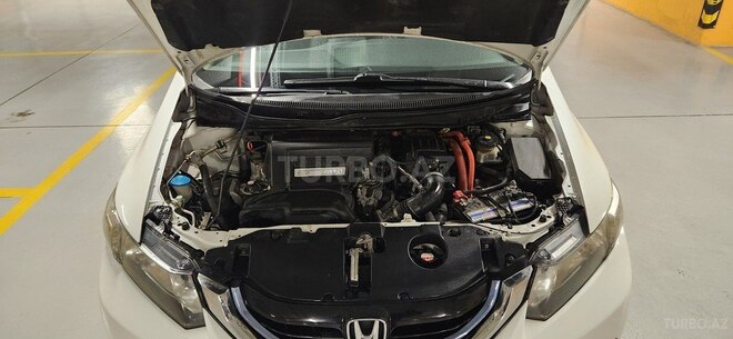 Honda Civic 2013, 268,000 km - 1.5 л - Bakı