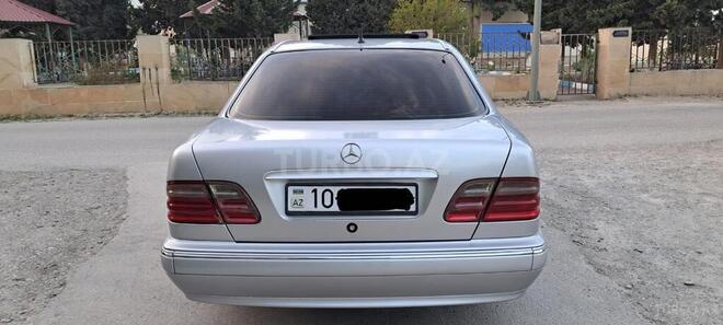 Mercedes E 200 2002, 324,000 km - 2.0 л - Sumqayıt