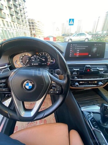 BMW 530 2017, 88,000 km - 2.0 л - Bakı