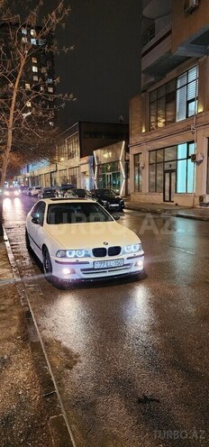 BMW 530 2002, 287,000 km - 3.0 л - Bakı