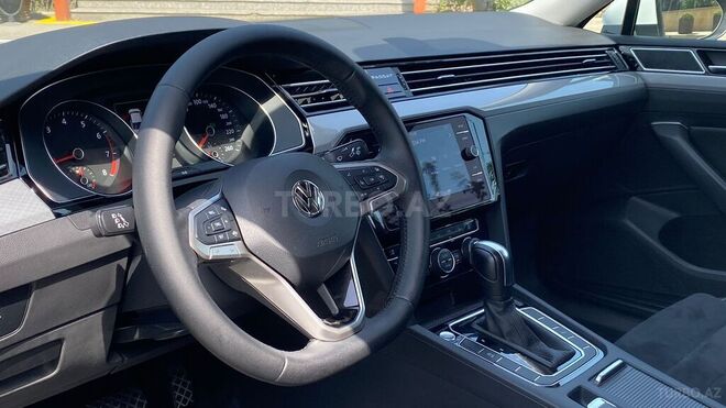Volkswagen Passat 2020, 94,000 km - 1.4 л - Bakı