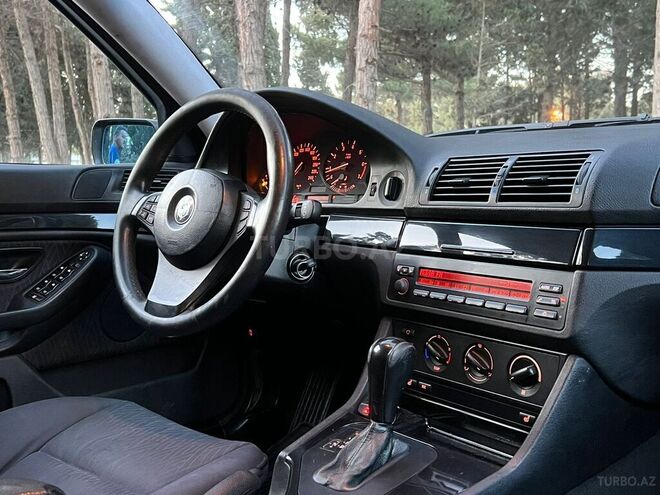 BMW 525 2002, 280,000 km - 2.5 л - Bakı