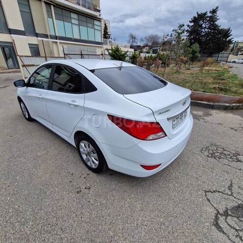 Hyundai Accent 2016, 131,000 km - 1.4 л - Bakı