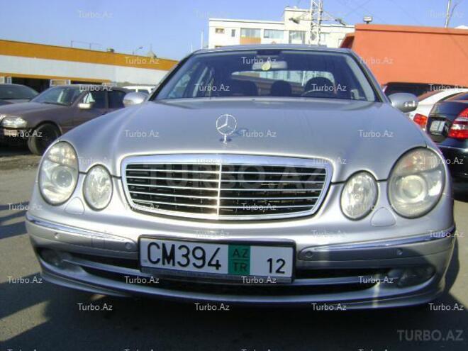 Mercedes E 270 2003, 176,000 km - 2.7 л - Bakı