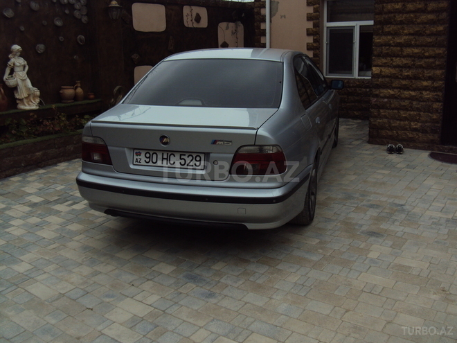 BMW 528 1996, 300,000 km - 2.8 л - Bakı