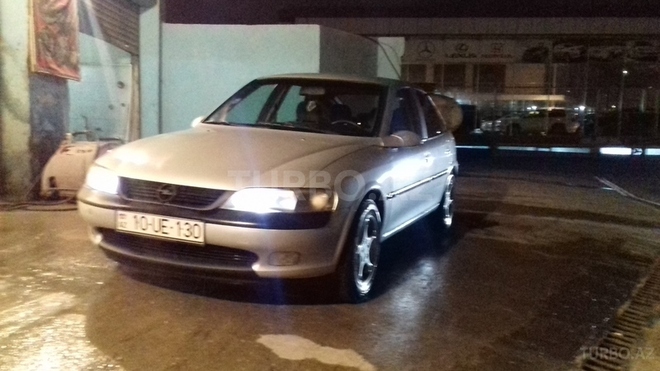 Opel Vectra 1997, 237,511 km - 2.0 л - Bakı